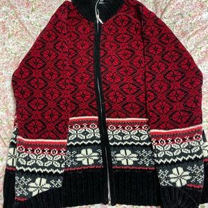 Designer studio long sleeve sweater.  Size M